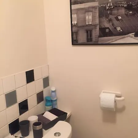 Apartment 16 -near Champs-elysees 75m2